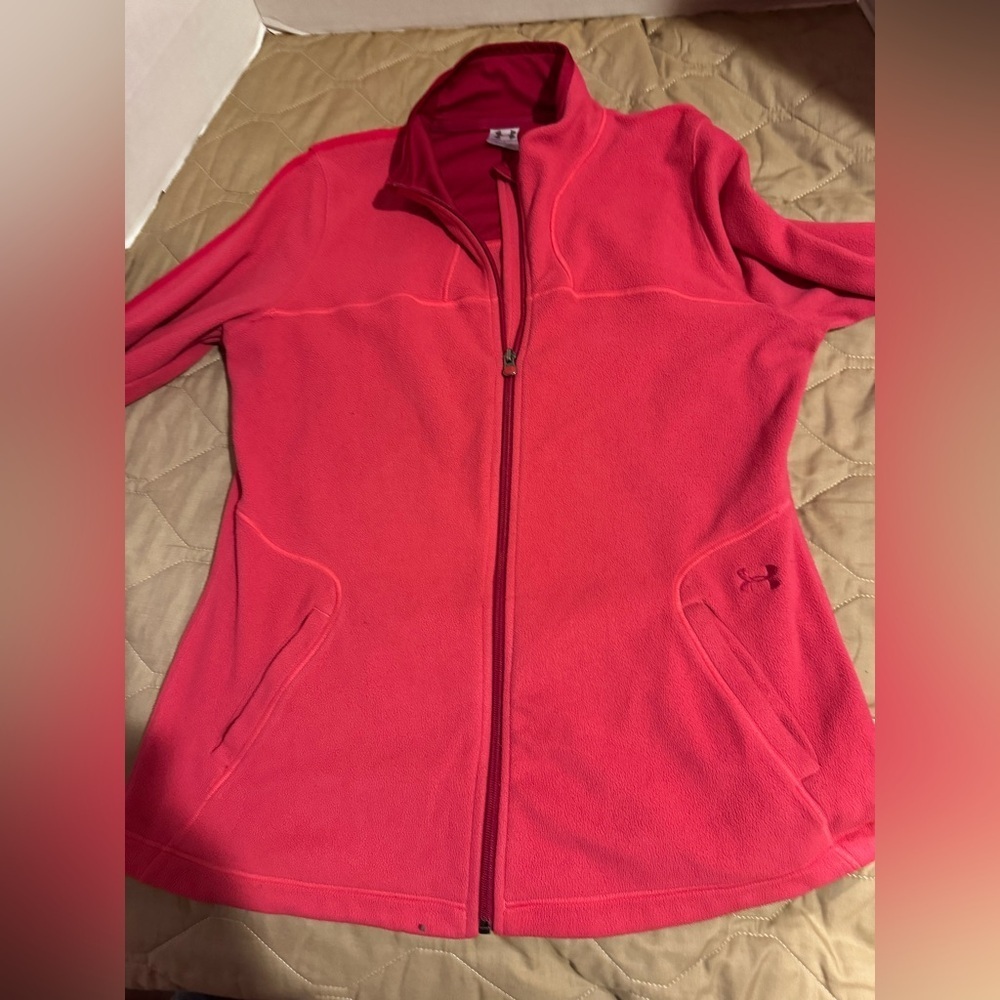 Under Armour Women's Sweatshirt Pink Color Size Large Full Zip With Pockets EUC